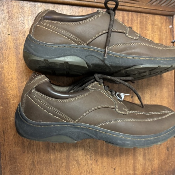 Deer stags,Men’s,Shoes Casual,Brown,Sz 9,5,Leather,Lace Up,Memory foam.!